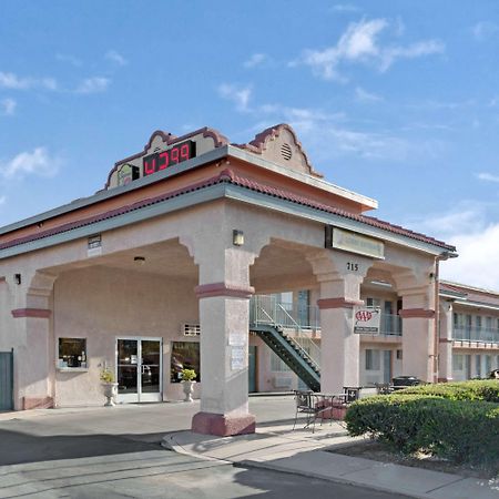 Super 8 By Wyndham Tucson Downtown Convention Center Hotel Ngoại thất bức ảnh