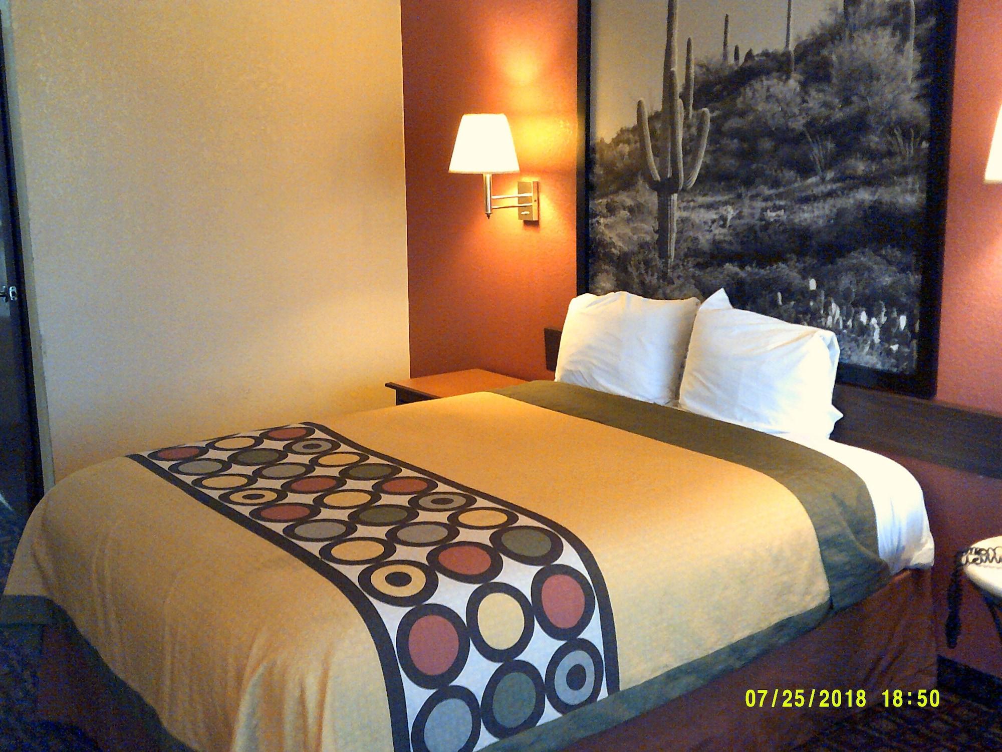 Super 8 By Wyndham Tucson Downtown Convention Center Hotel Ngoại thất bức ảnh