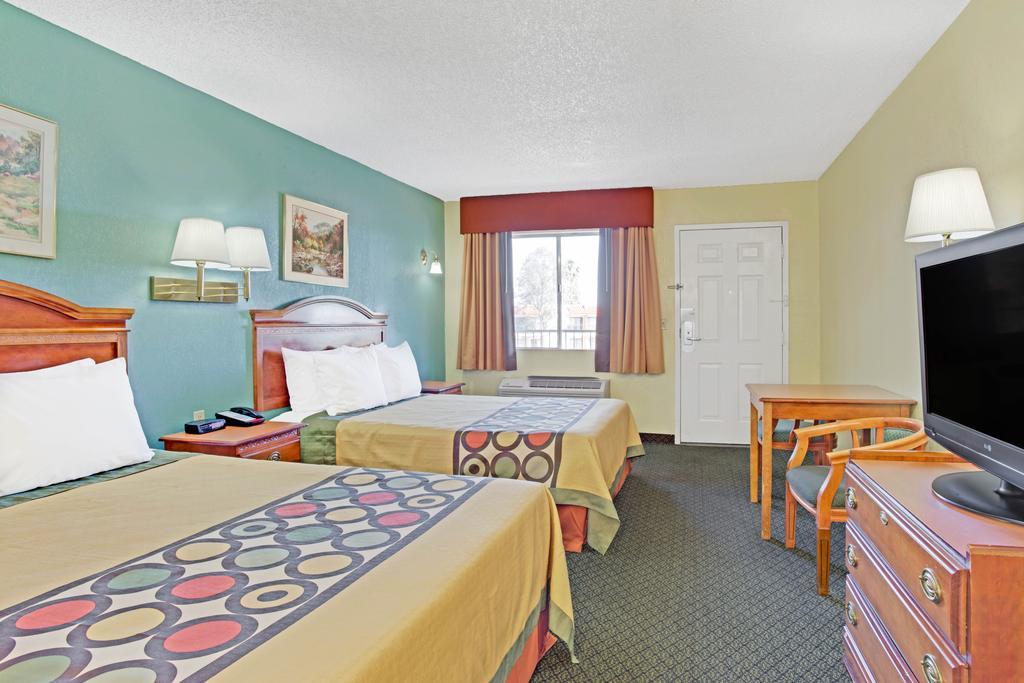 Super 8 By Wyndham Tucson Downtown Convention Center Hotel Ngoại thất bức ảnh